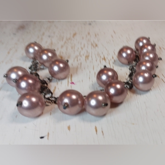 Pinky Purple Faux Pearl Charm Style Bracelet Bauble Boho Fun Party Date Retro - Picture 6 of 9